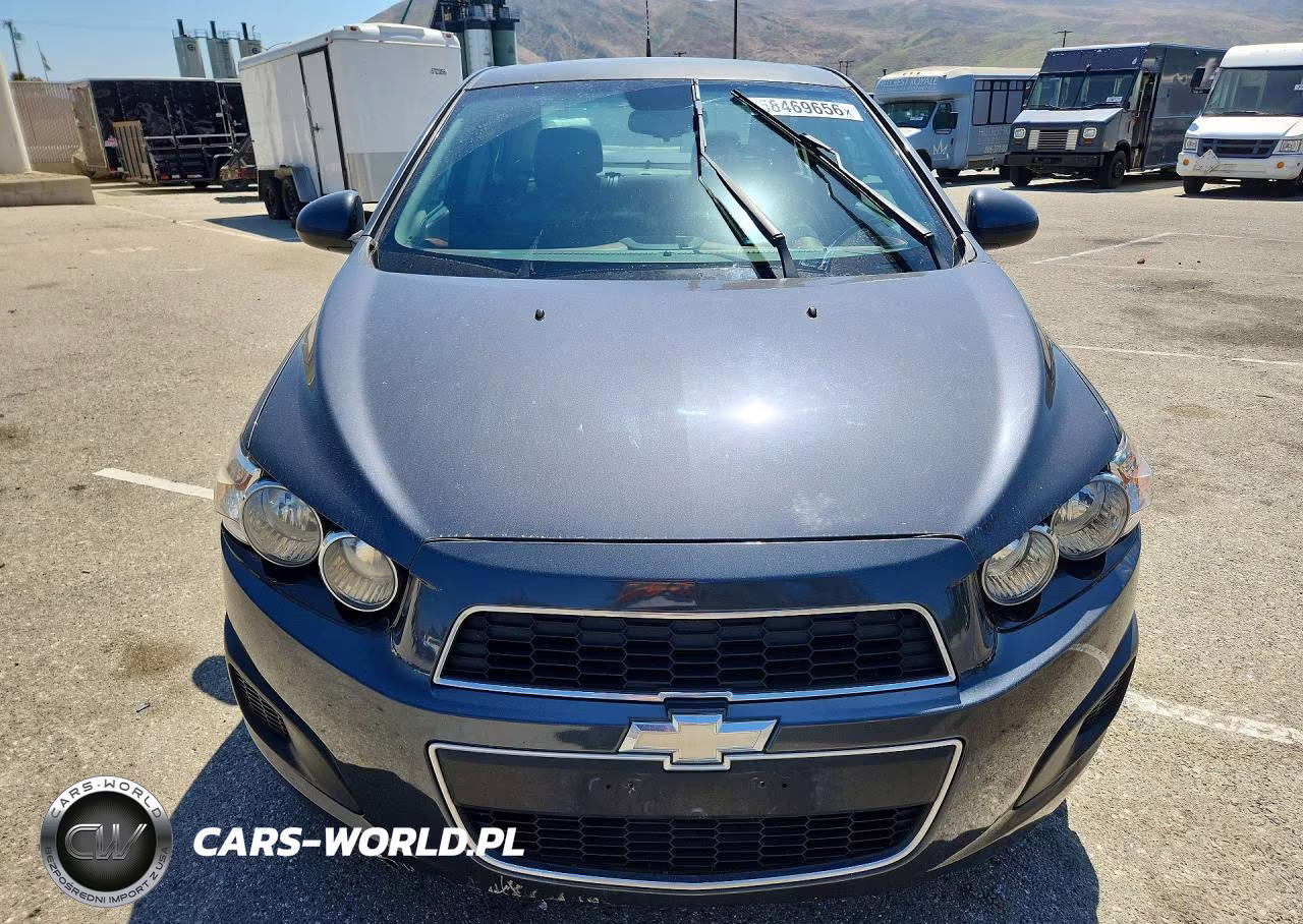 2013 Chevrolet Sonic Lt VIN:1G1JC5SGXD4101752 - 5
