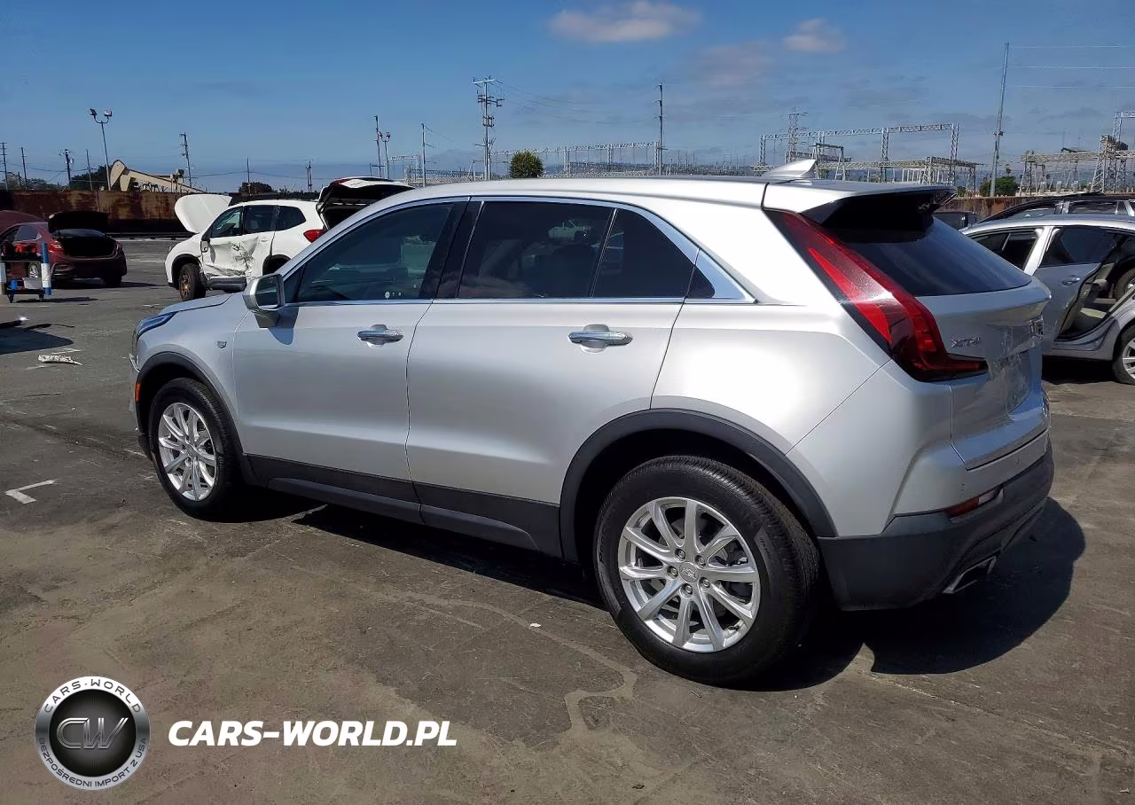 2021 Cadillac Xt4 Luxury VIN:1GYAZAR46MF003200 - 2