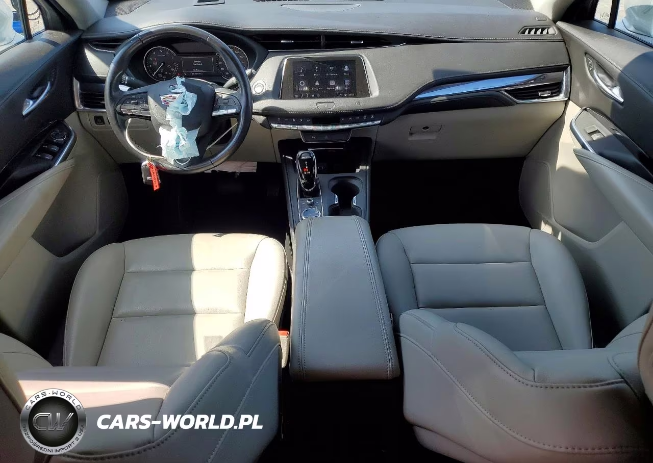2021 Cadillac Xt4 Luxury VIN:1GYAZAR46MF003200 - 8