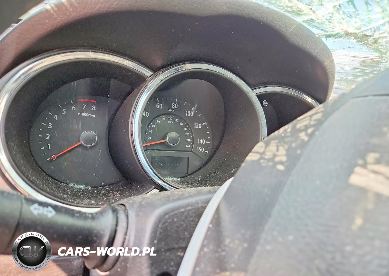 2011 Kia Sorento Lx VIN:5XYKT3A19BG130851 - 9
