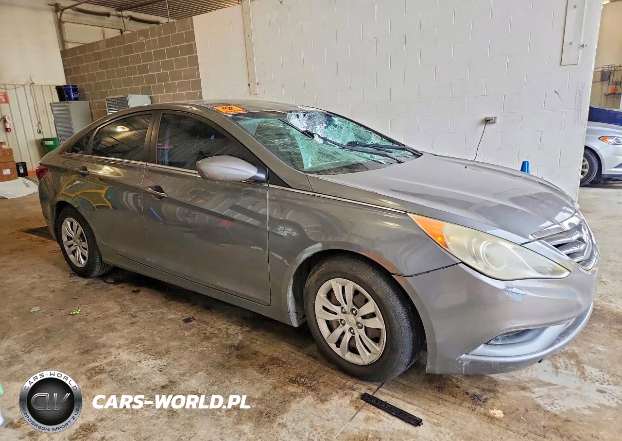 2011 Hyundai Sonata Gls VIN:5NPEB4AC9BH084728 - 4