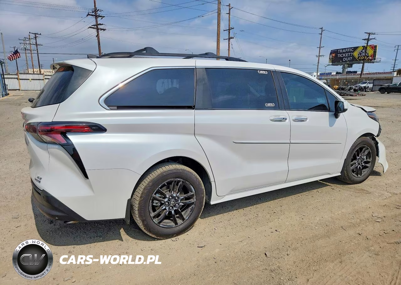 2023 Toyota Sienna Xle VIN:5TDJRKEC5PS153201 - 3