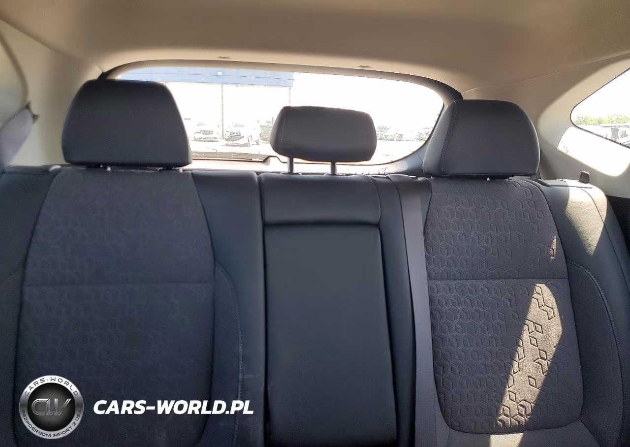 2025 Kia Seltos S VIN:KNDEUCAAXS7707359 - 10