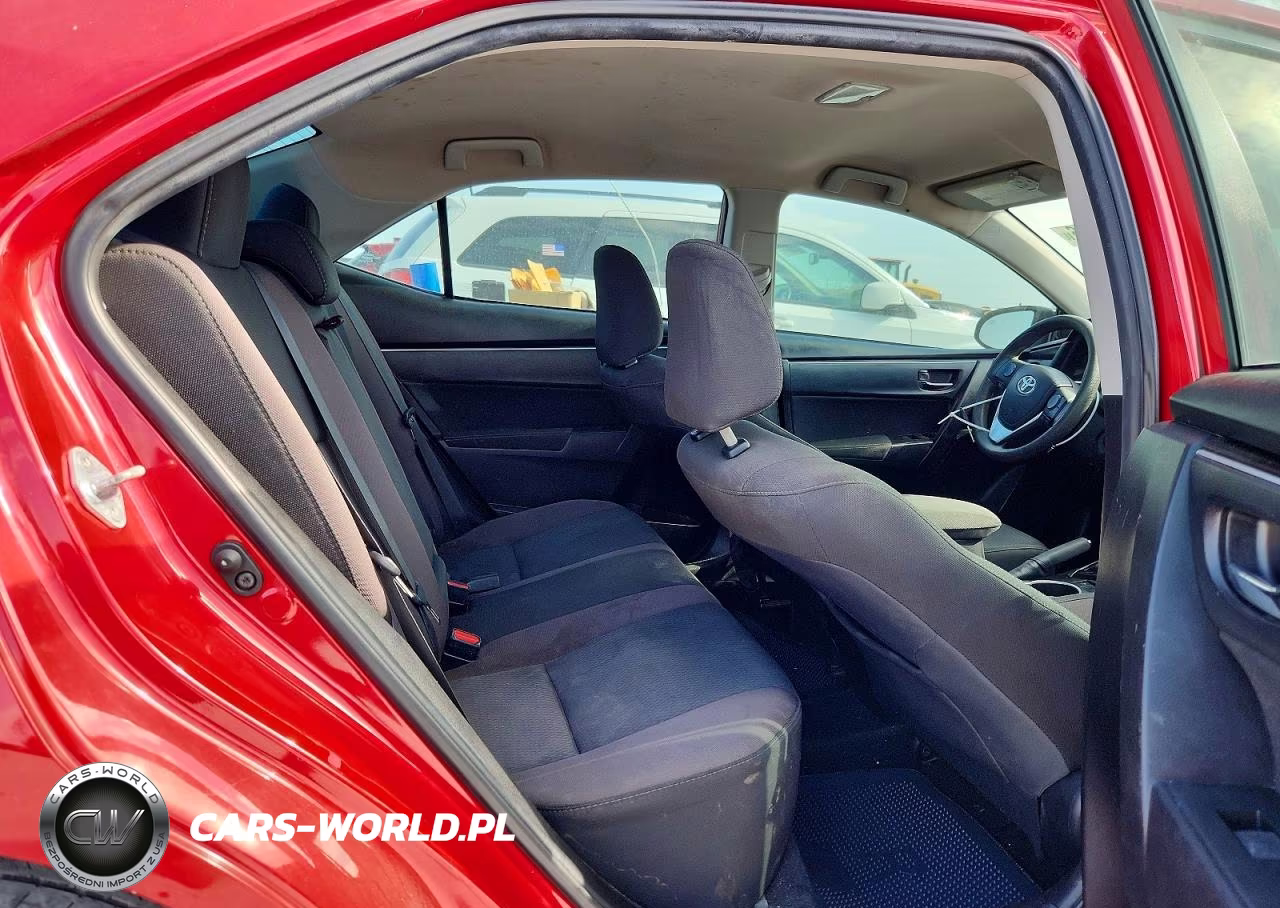 2017 Toyota Corolla Le VIN:5YFBURHE5HP631796 - 10