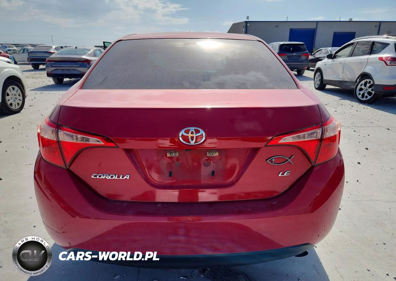 2017 Toyota Corolla Le VIN:5YFBURHE5HP631796 - 6