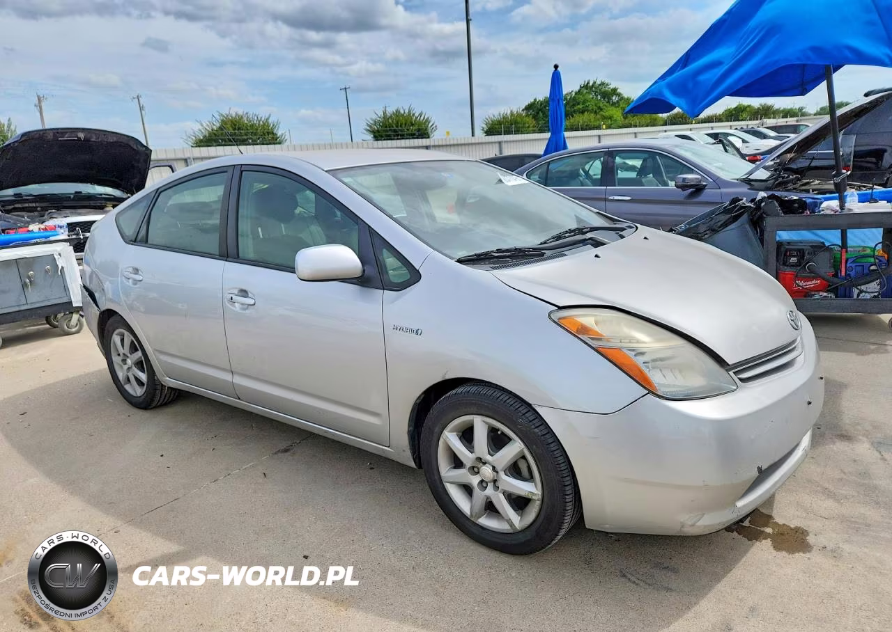 2008 Toyota Prius Touring VIN:JTDKB20U983344504 - 4