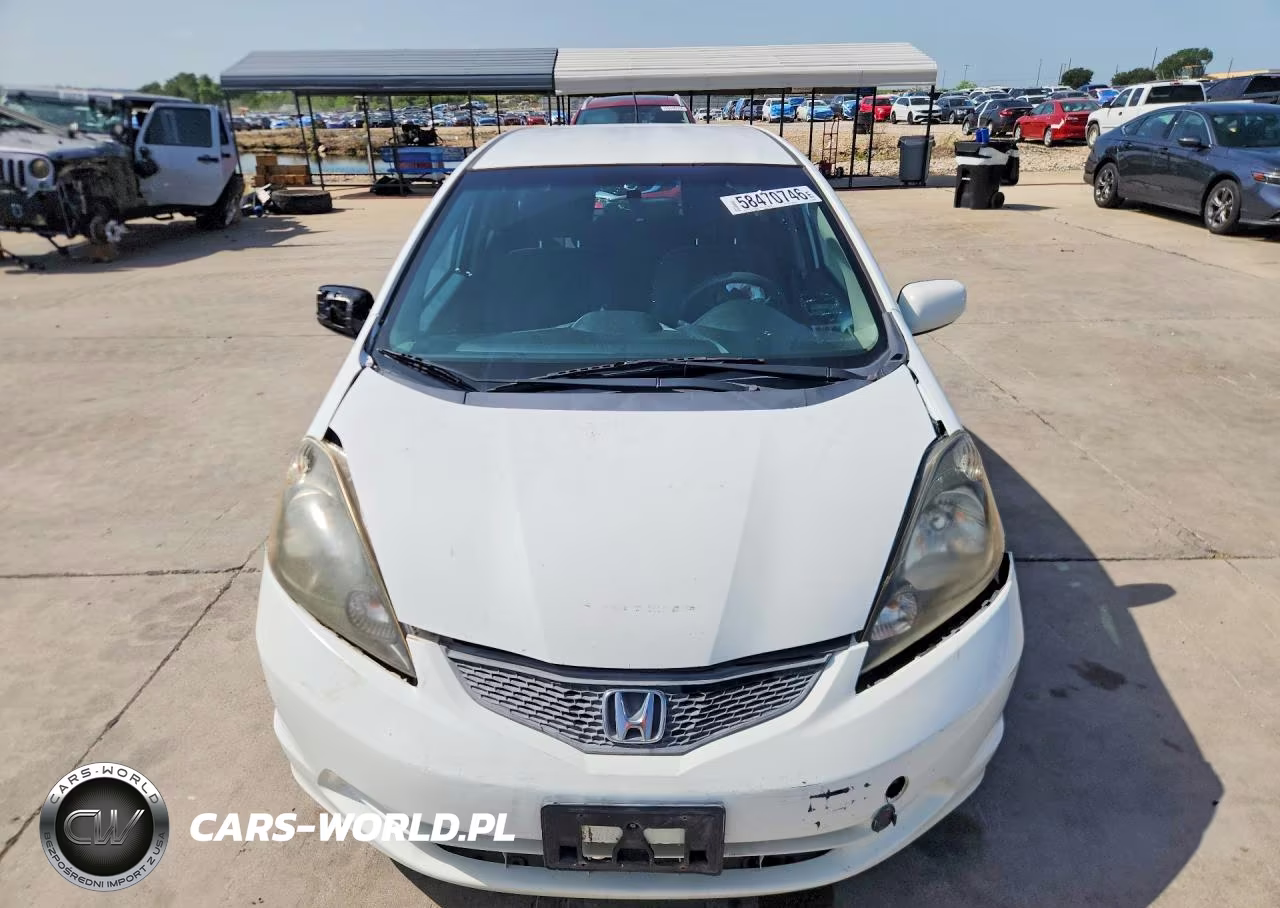 2012 Honda Fit VIN:JHMGE8H37CC026920 - 5