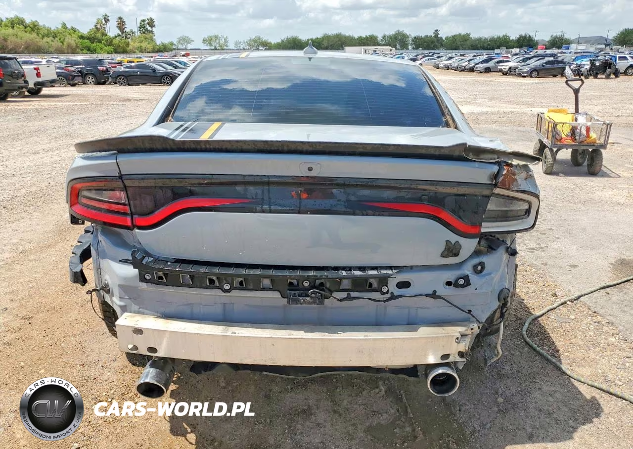 2022 Dodge Charger Scat Pack VIN:2C3CDXGJ9NH155162 - 6