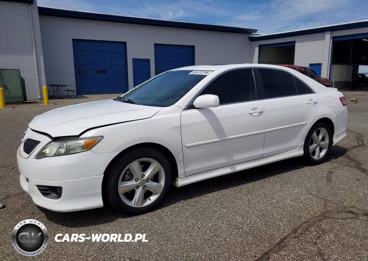 2011 Toyota Camry Se – zdjęcie 1 z 12