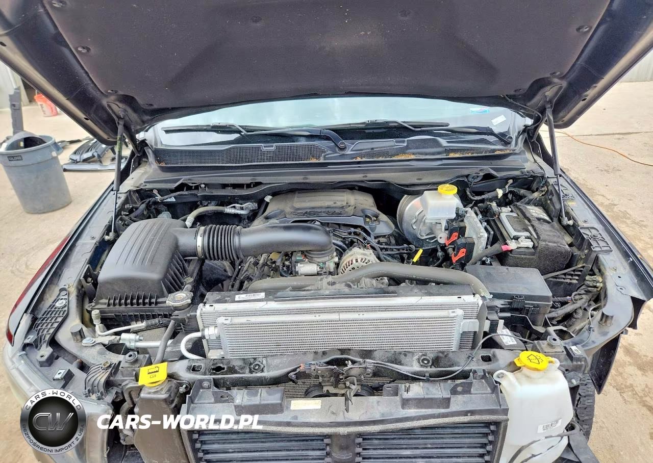 2022 Ram 1500 Laramie VIN:1C6SRFRT4NN434776 - 11