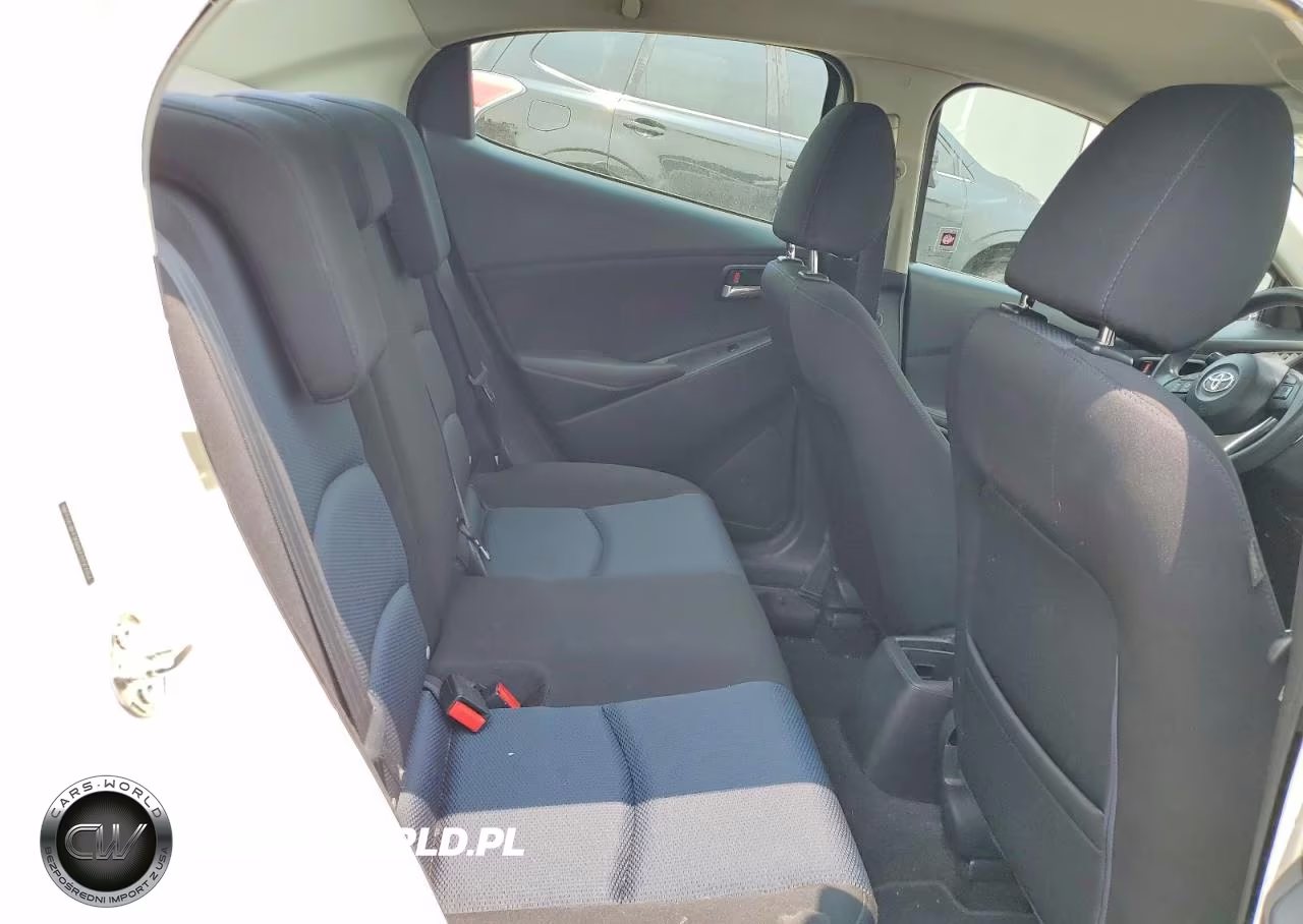2017 Toyota Yaris Ia Base VIN:3MYDLBYV6HY172752 - 10