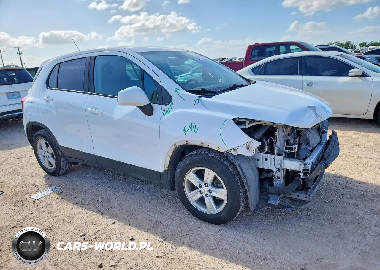 2020 Chevrolet Trax Ls VIN:KL7CJKSB0LB314256 - 4