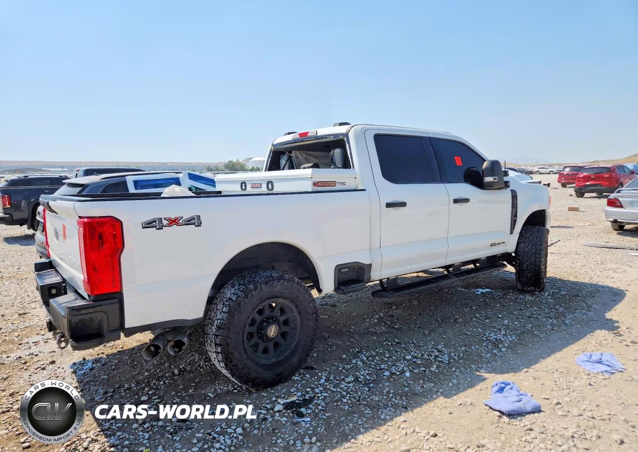 2024 Ford F250 Super Duty VIN:1FT7W2BT1RED83253 - 3