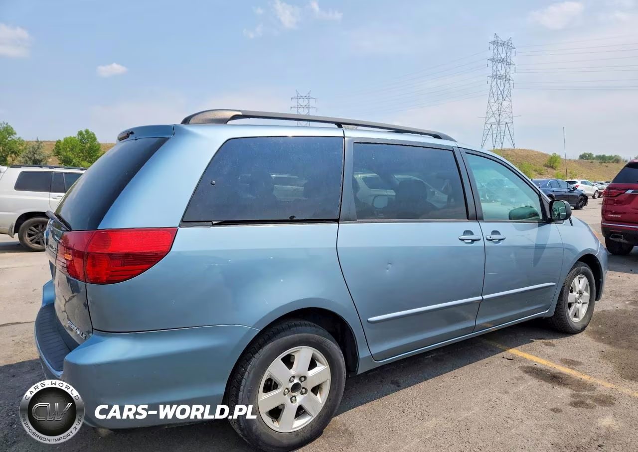 2005 Toyota Sienna Le 7 Passenger VIN:5TDZA23C65S244679 - 3
