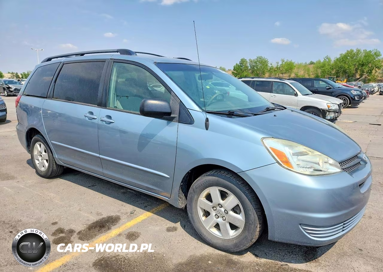 2005 Toyota Sienna Le 7 Passenger VIN:5TDZA23C65S244679 - 4