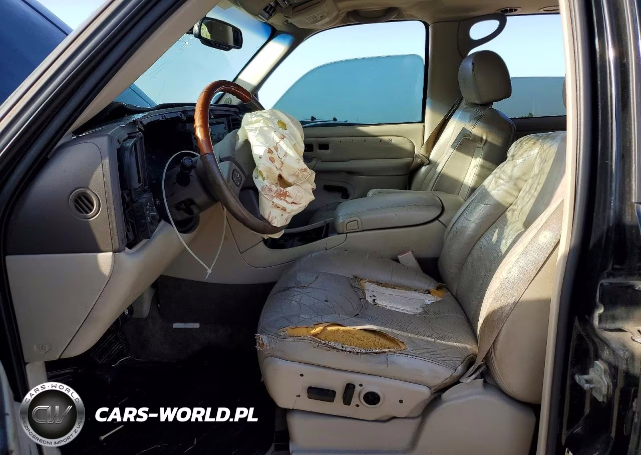 2004 Cadillac Escalade Luxury VIN:1GYEC63T04R272615 - 7