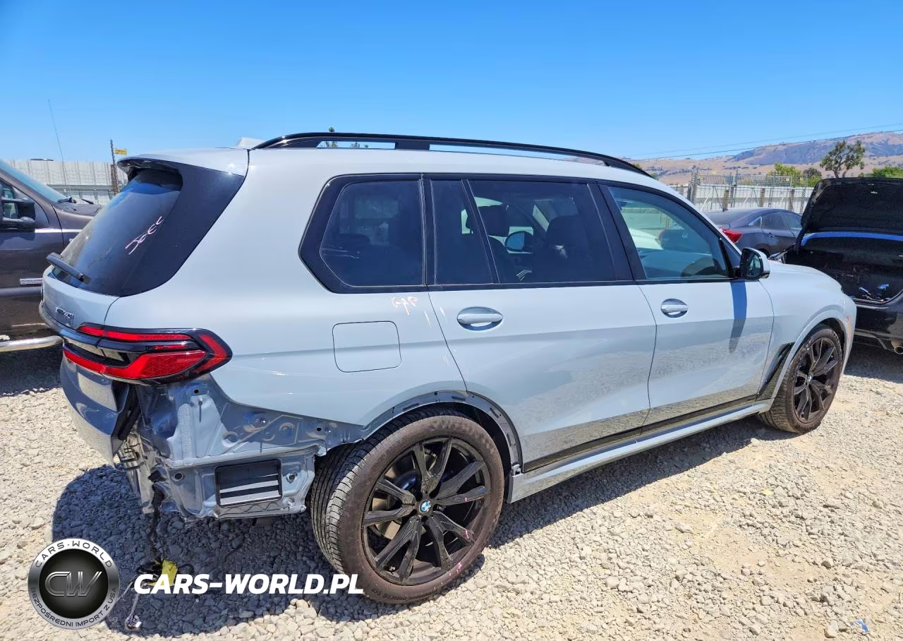 2024 BMW X7 xDrive40I VIN:5UX23EM07R9V41805 - 3