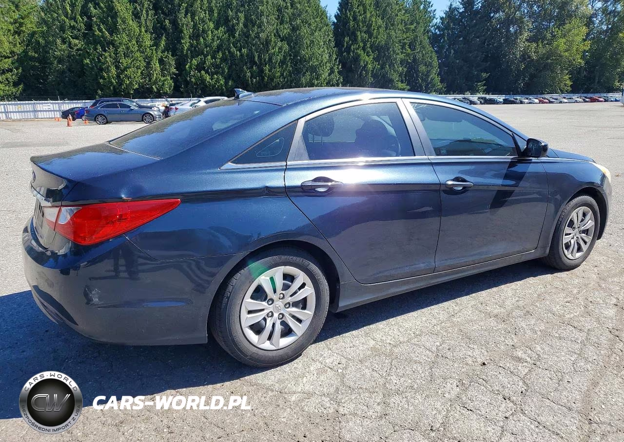 2012 Hyundai Sonata Gls VIN:5NPEB4AC6CH334024 - 3