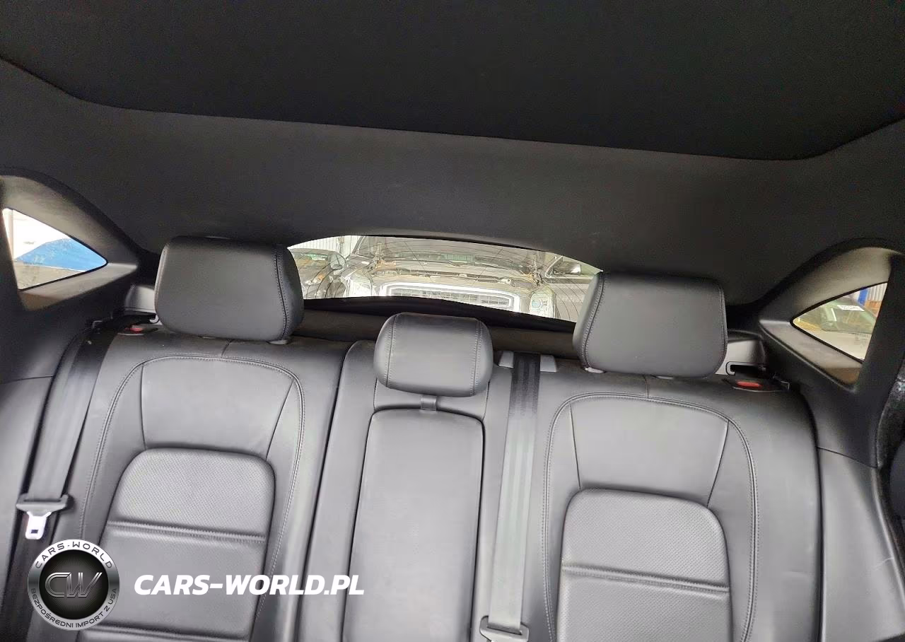 2019 Jaguar E-Pace S VIN:SADFJ2FX3K1Z37160 - 10