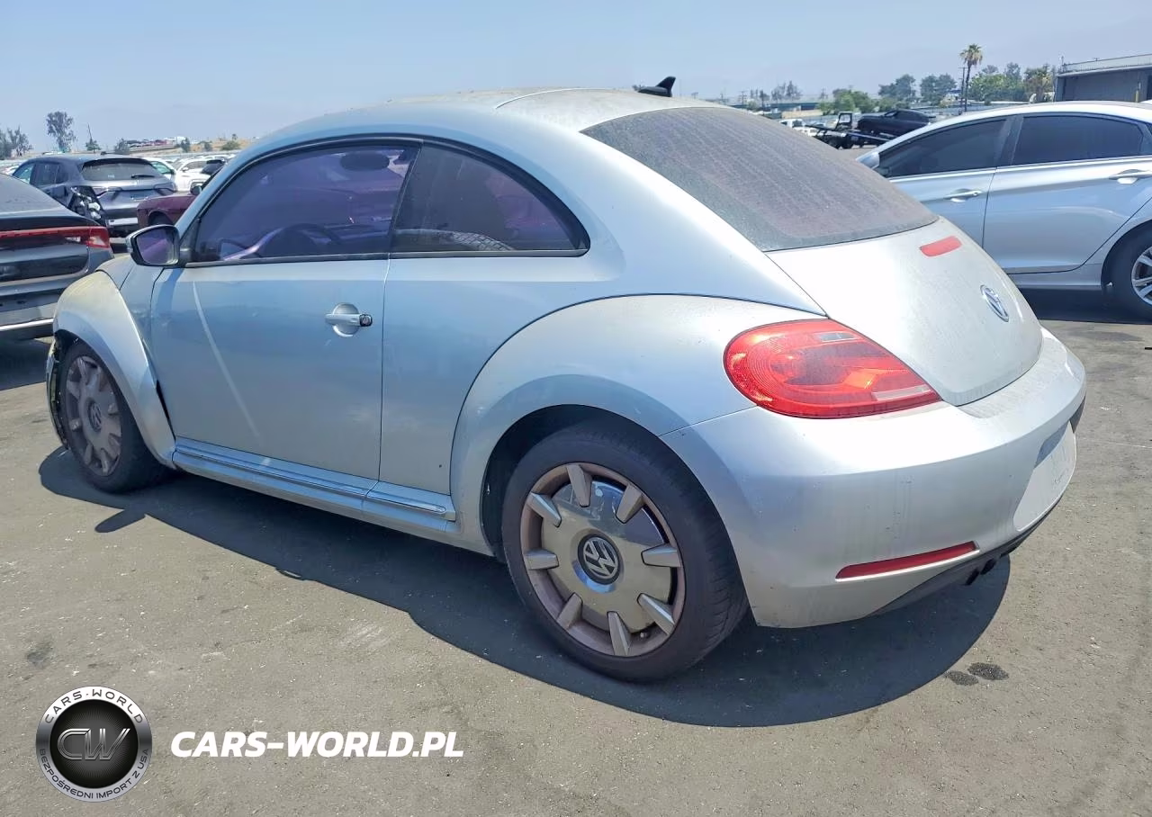 2012 Volkswagen Beetle VIN:3VWJP7AT8CM661324 - 2