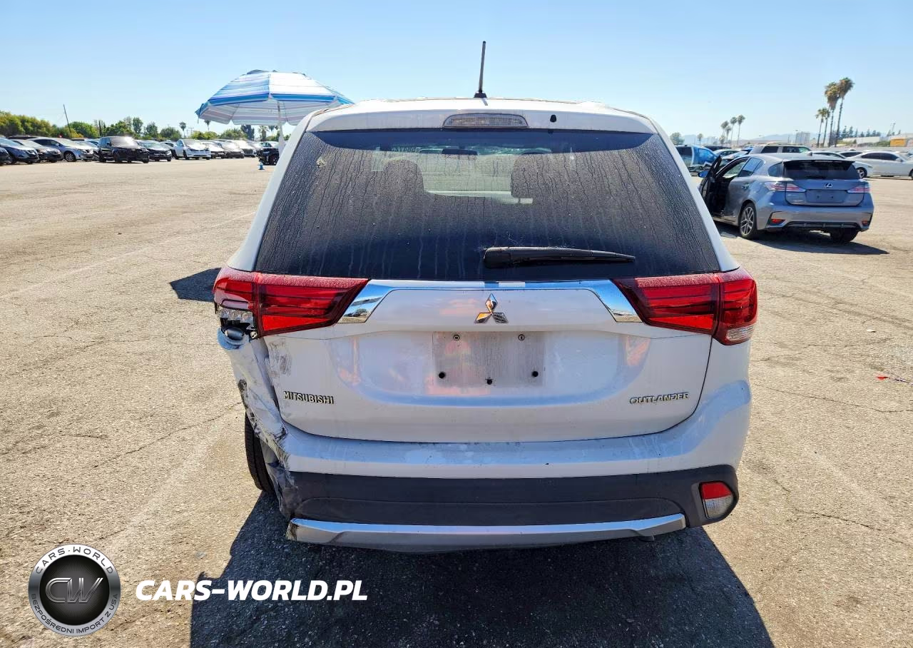 2016 Mitsubishi Outlander VIN:JA4AD2A36GZ052097 - 6