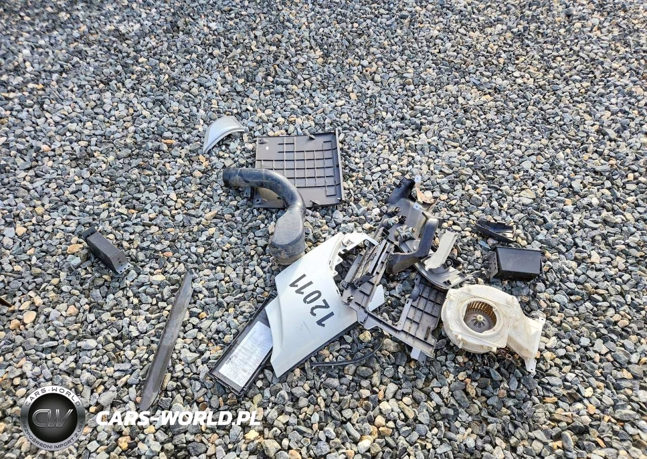 2024 Isuzu Npr Hd Truck Cab And Chassis VIN:54DC4W1D1RS202722 - 13