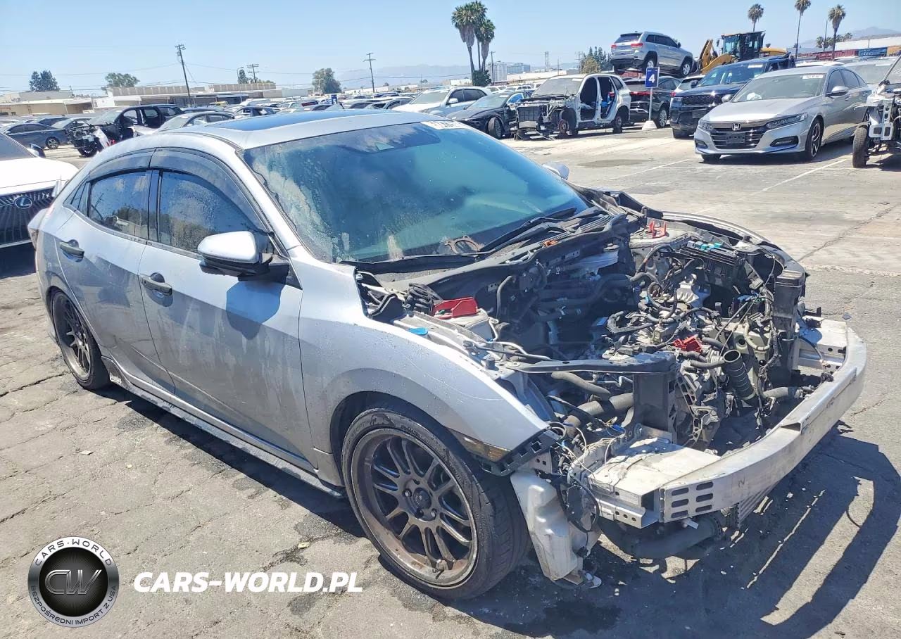 2017 Honda Civic Sport Touring VIN:SHHFK7H95HU415603 - 4
