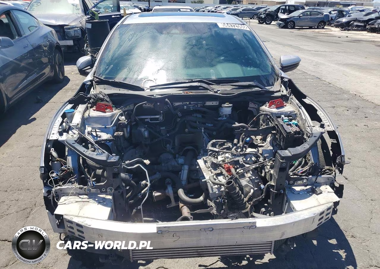 2017 Honda Civic Sport Touring VIN:SHHFK7H95HU415603 - 5