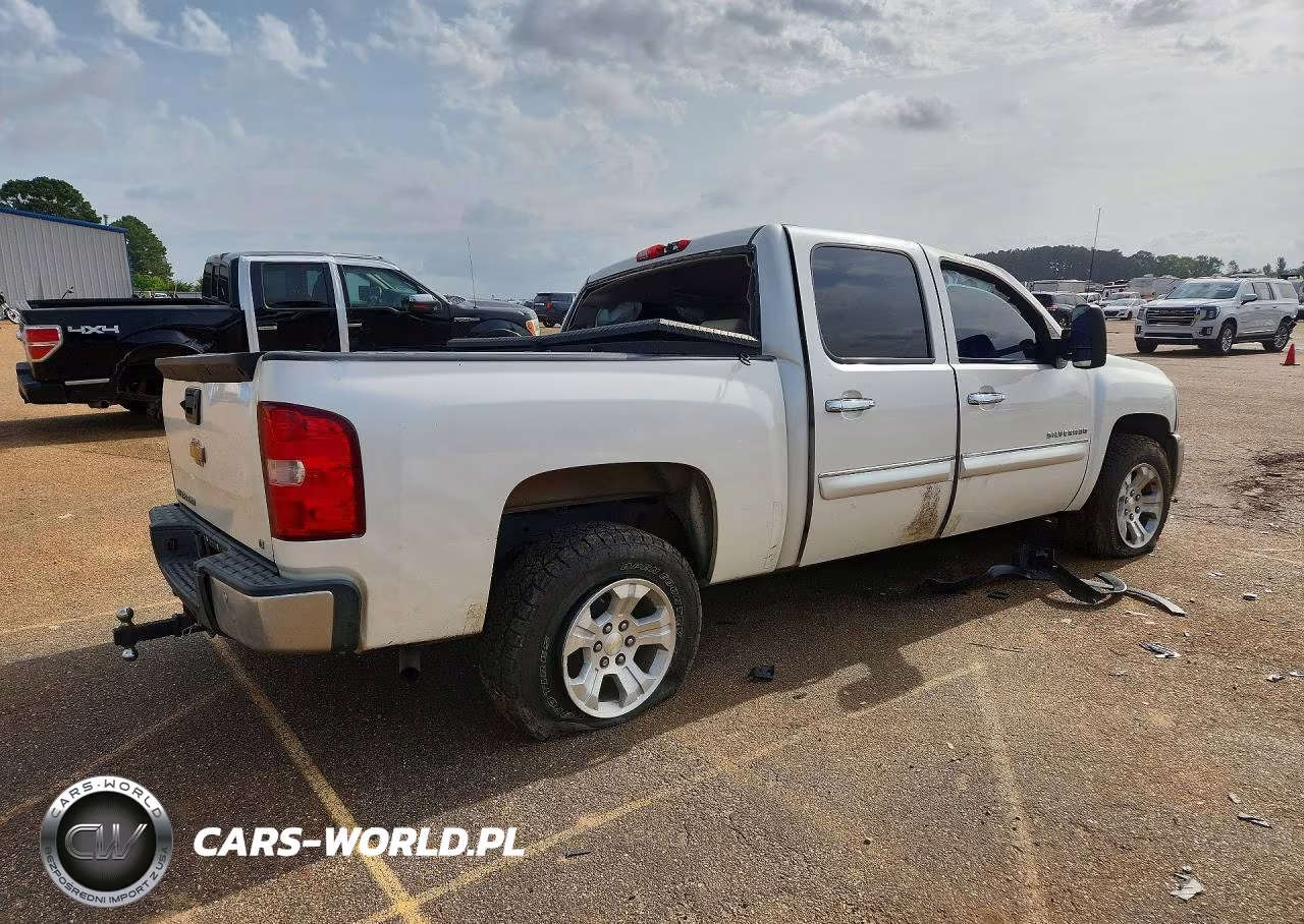 2012 Chevrolet Silverado C1500 Lt VIN:3GCPCSE01CG183127 - 3