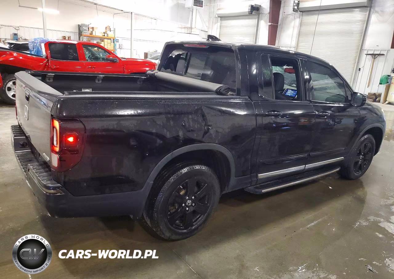 2019 Honda Ridgeline Black Edition VIN:5FPYK3F83KB011050 - 3