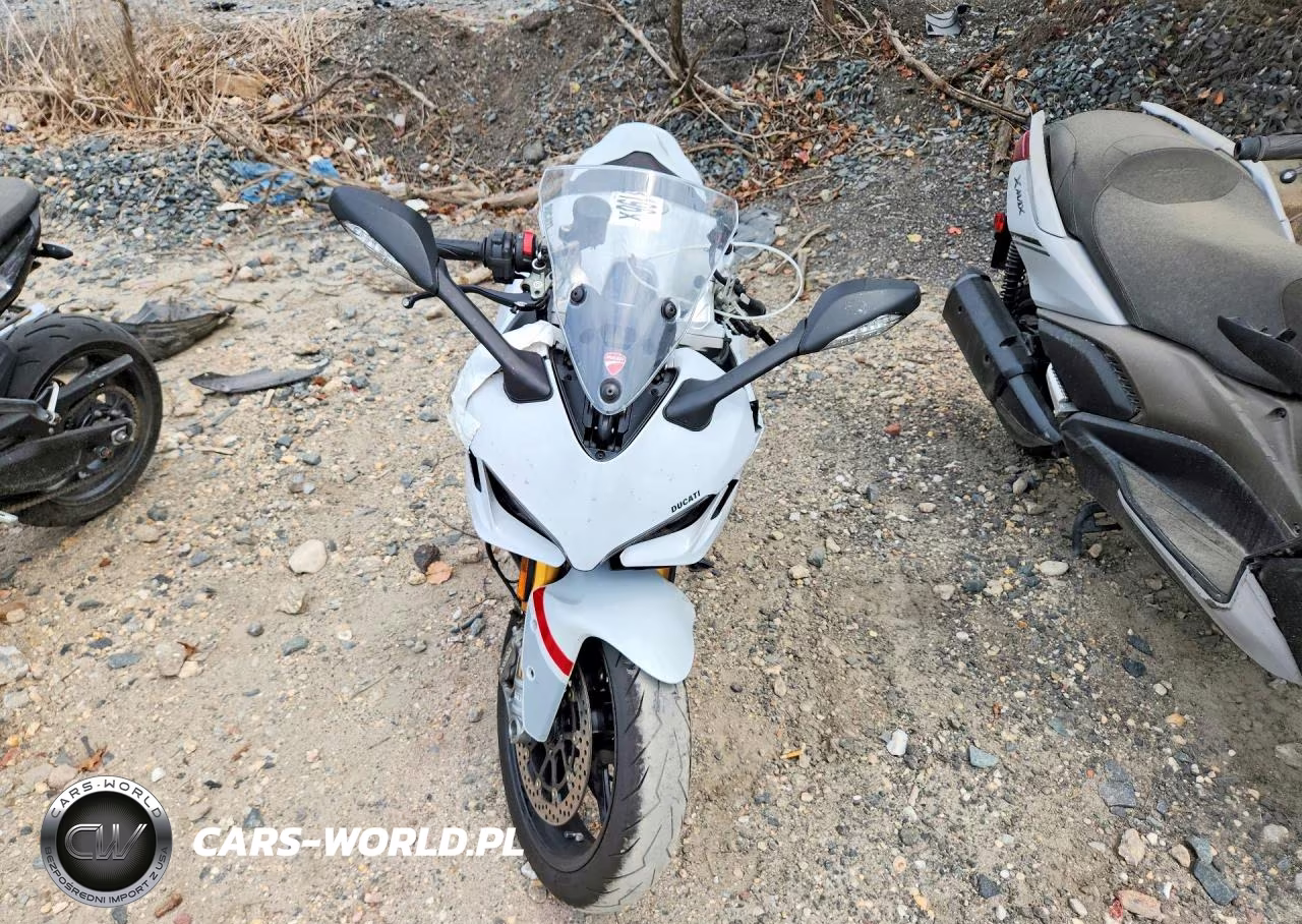 2024 Ducati Supersport VIN:ZDMVABDS6RB006370 - 2
