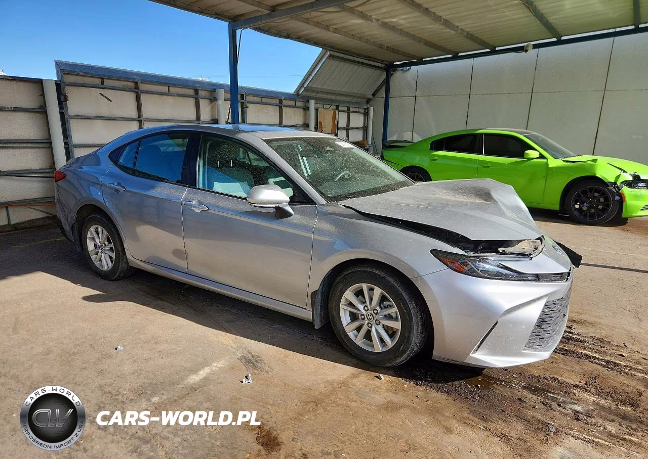 2025 Toyota Camry Le VIN:4T1DAACKXSU070484 - 4