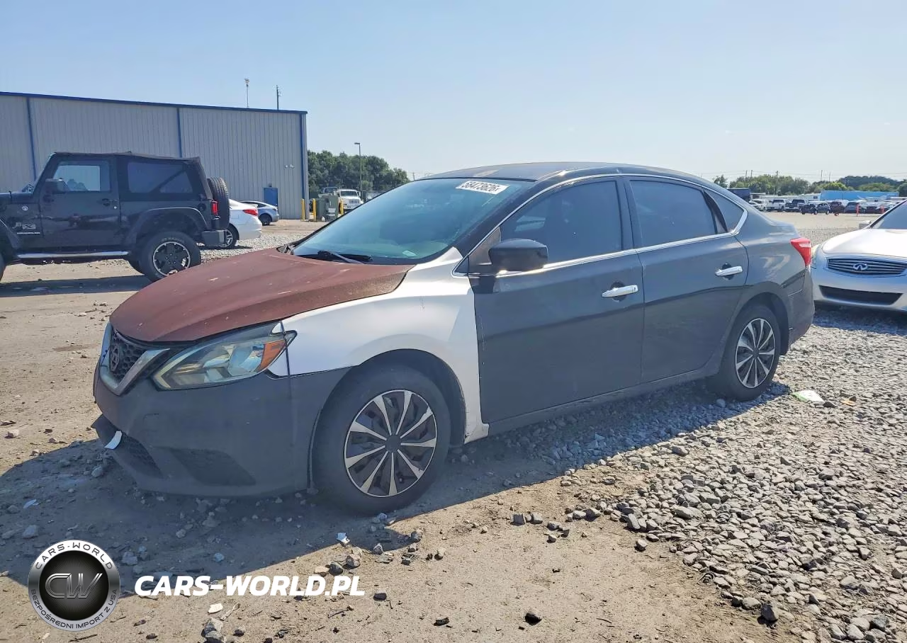 2017 Nissan Sentra S – zdjęcie 1 z 12