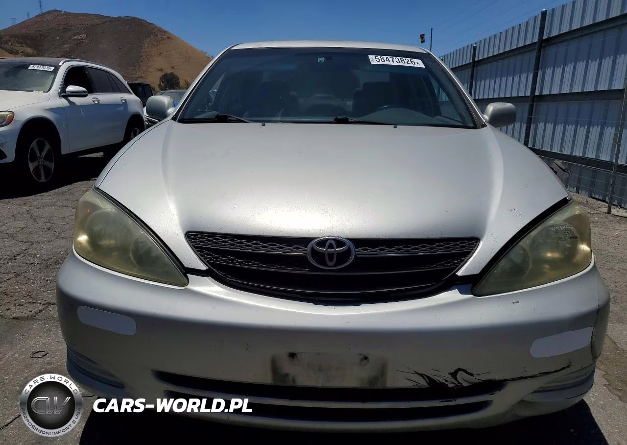 2003 Toyota Camry Le VIN:4T1BE32K03U755992 - 5