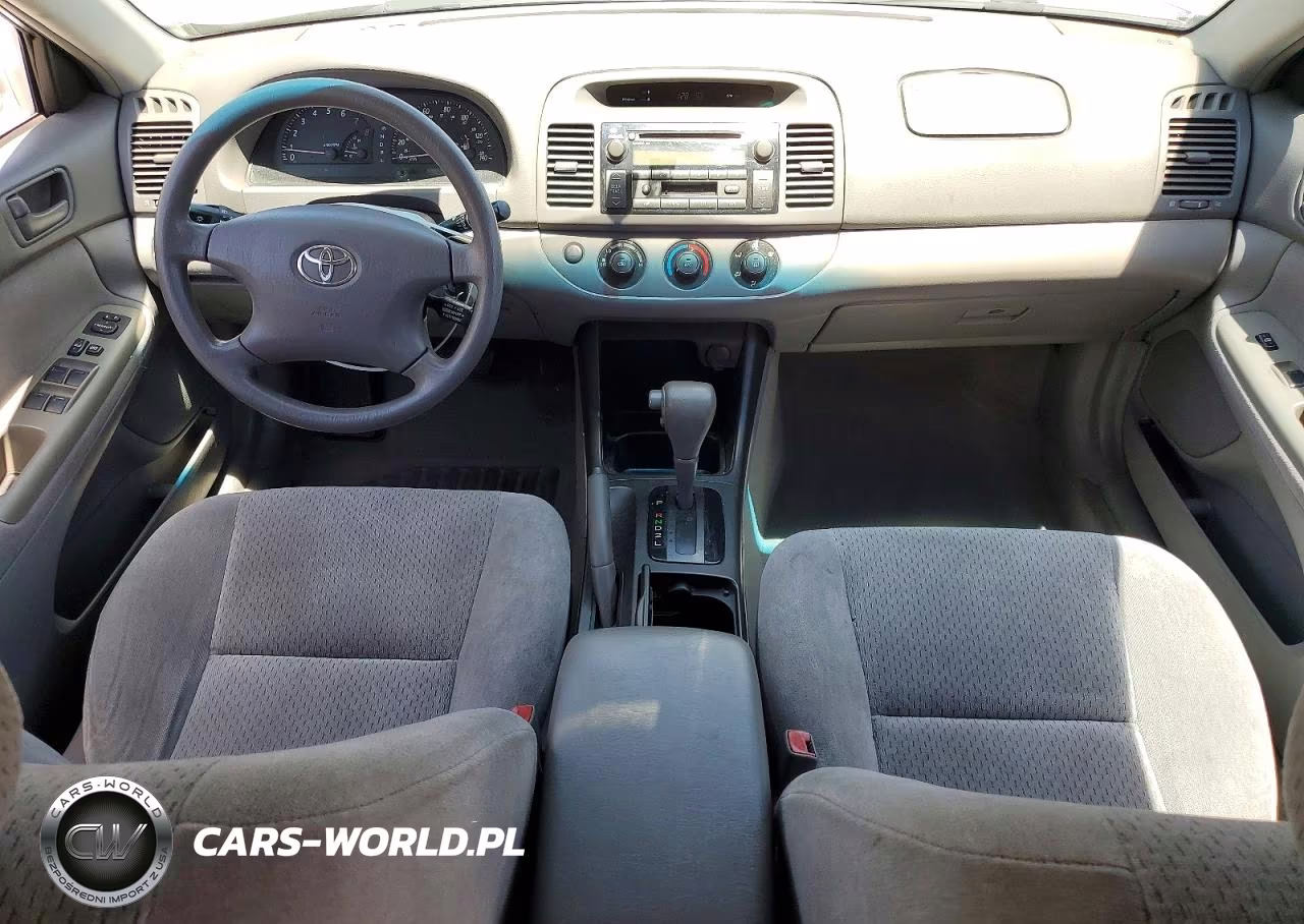 2003 Toyota Camry Le VIN:4T1BE32K03U755992 - 8