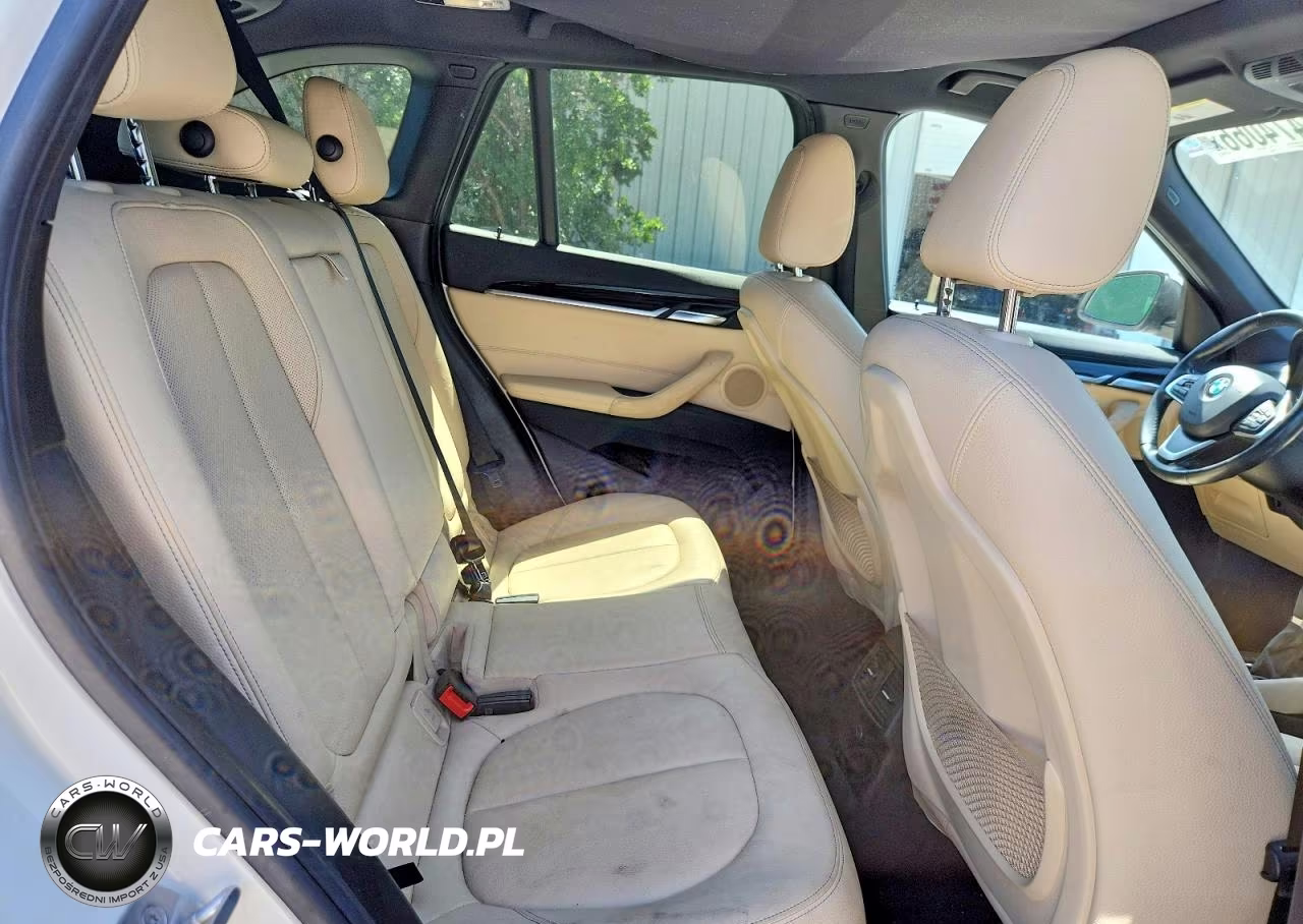 2017 BMW X1 Sdrive28I VIN:WBXHU7C30HP924546 - 10