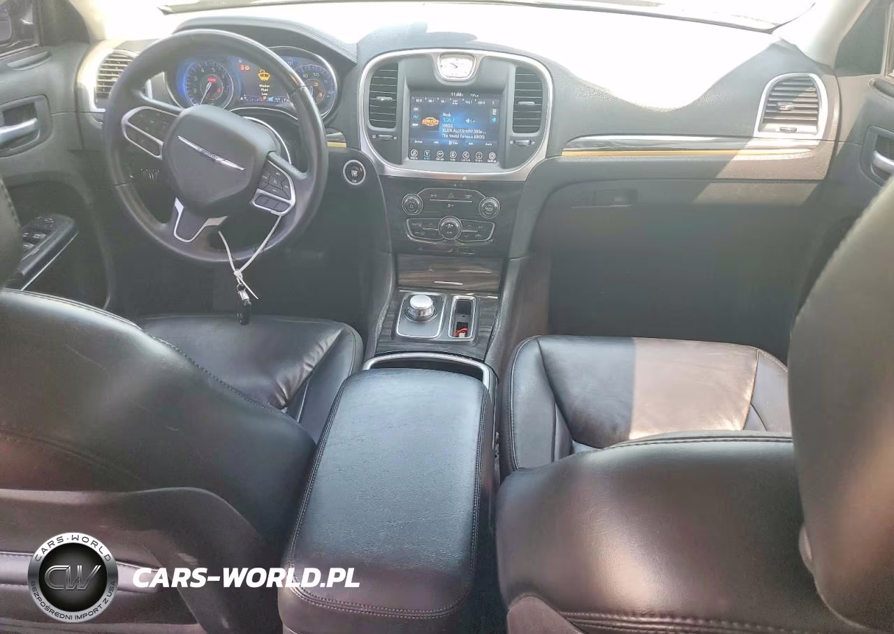 2017 Chrysler 300 Limited VIN:2C3CCAAG1HH621698 - 8