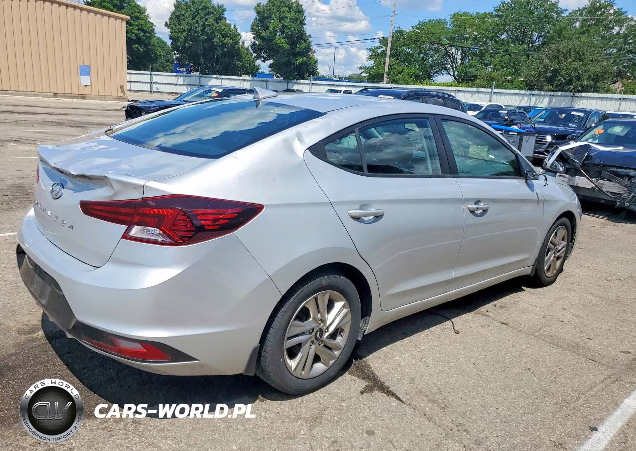 2020 Hyundai Elantra Value Edition VIN:5NPD84LF2LH521312 - 3