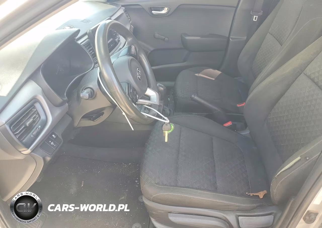 2018 Kia Rio Lx VIN:3KPA24AB6JE075915 - 7