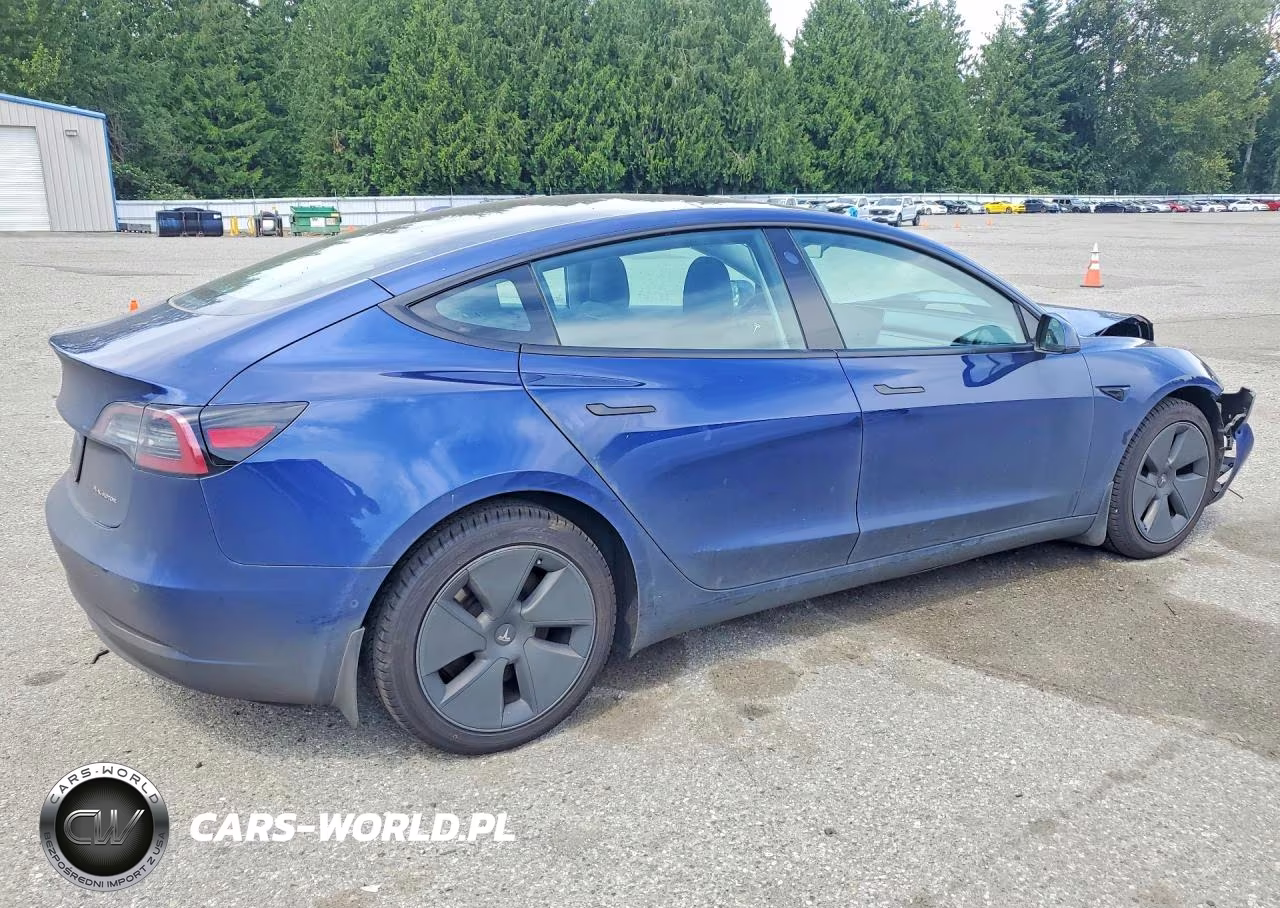 2022 Tesla Model 3 VIN:5YJ3E1EB0NF131680 - 3