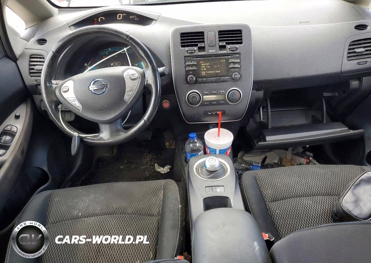 2015 Nissan Leaf S VIN:1N4AZ0CP3FC300521 - 8