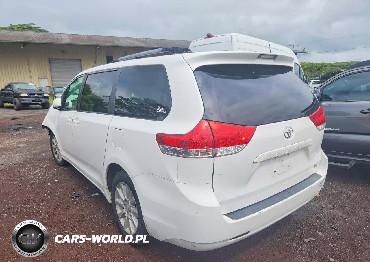 2013 Toyota Sienna Le VIN:5TDJK3DC1DS056729 - 2