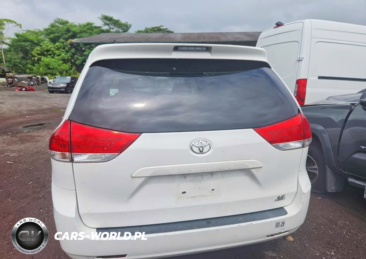 2013 Toyota Sienna Le VIN:5TDJK3DC1DS056729 - 6