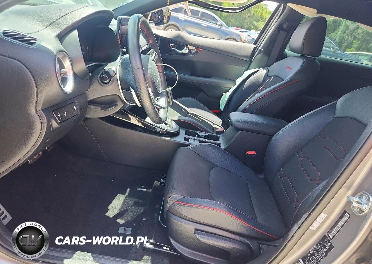 2024 Kia Forte Gt VIN:3KPF44AC1RE805069 - 7