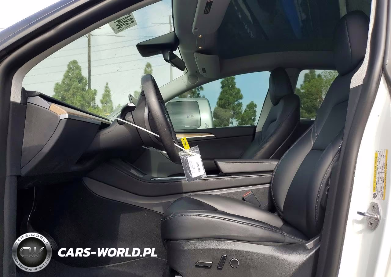 2022 Tesla Model Y VIN:7SAYGDEE2NA022116 - 7