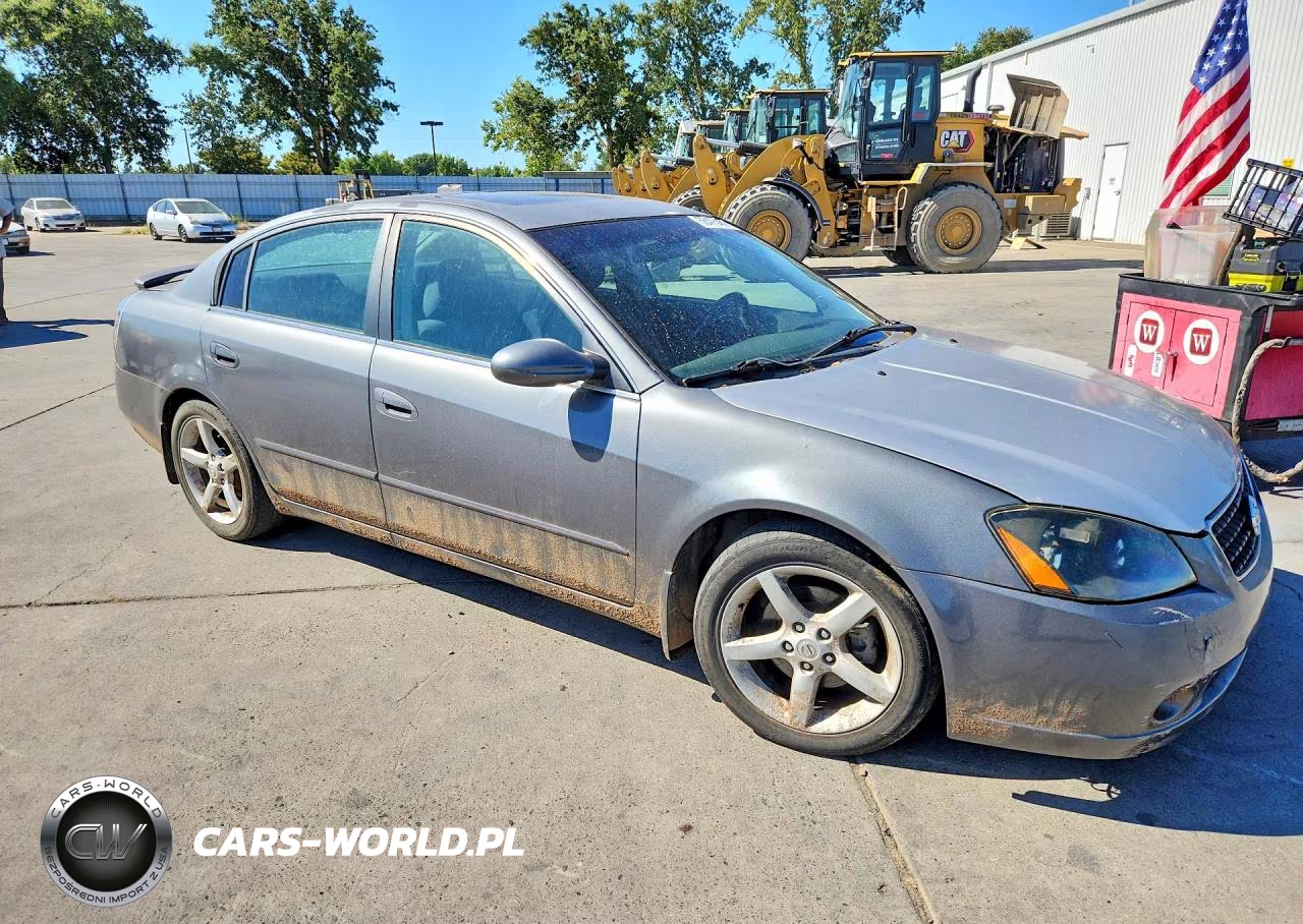 2005 Nissan Altima 3.5 Se VIN:1N4BL11D25C255932 - 4