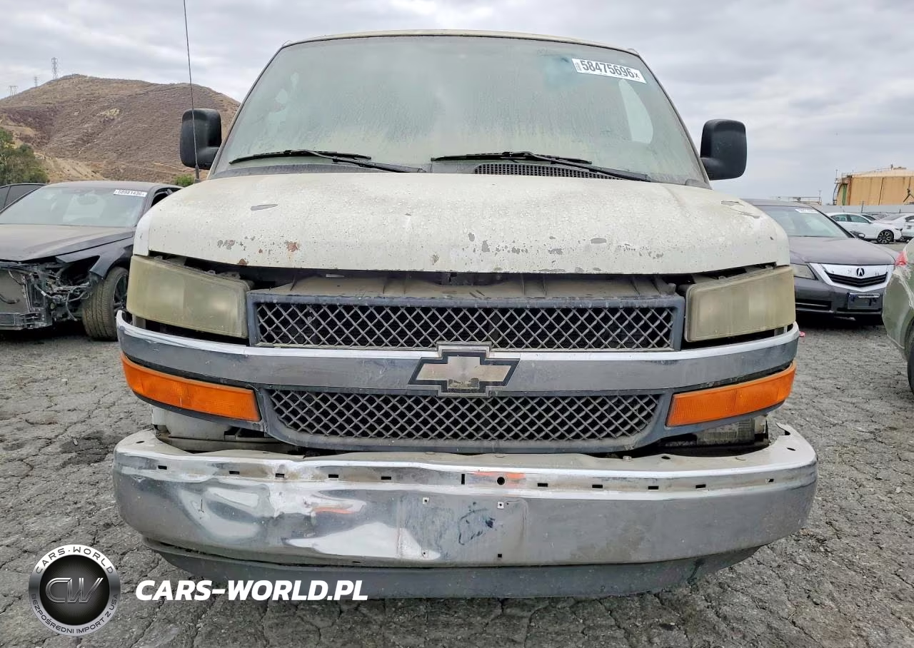 2008 Chevrolet Express G1500 VIN:1GBFG154381185730 - 5