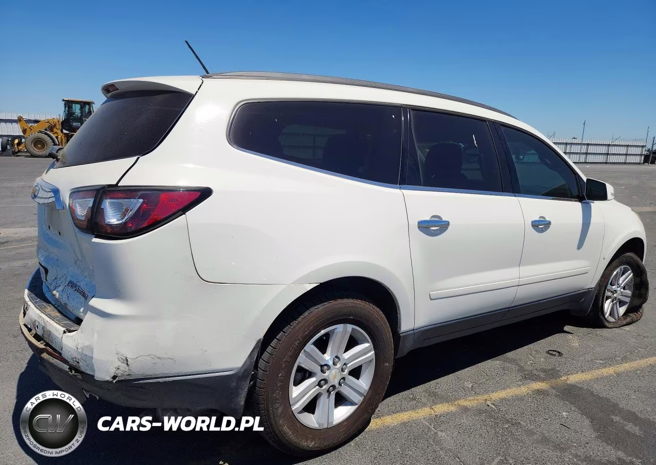 2013 Chevrolet Traverse Lt VIN:1GNKRGKD7DJ107352 - 3