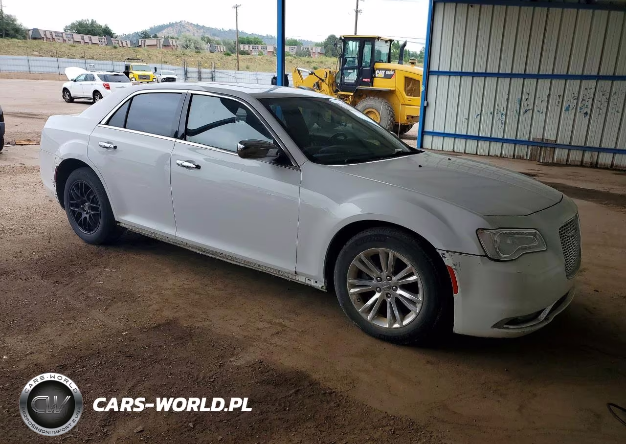 2016 Chrysler 300C VIN:2C3CCAEG9GH306284 - 4