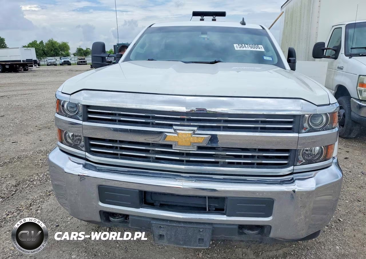 2016 Chevrolet Silverado VIN:1GB0CUEG3GZ282343 - 5